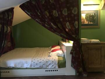 Фото номера Большой двухместный номер с 1 кроватью Отель Divas Upes mini SPA г. Кокнесе 4